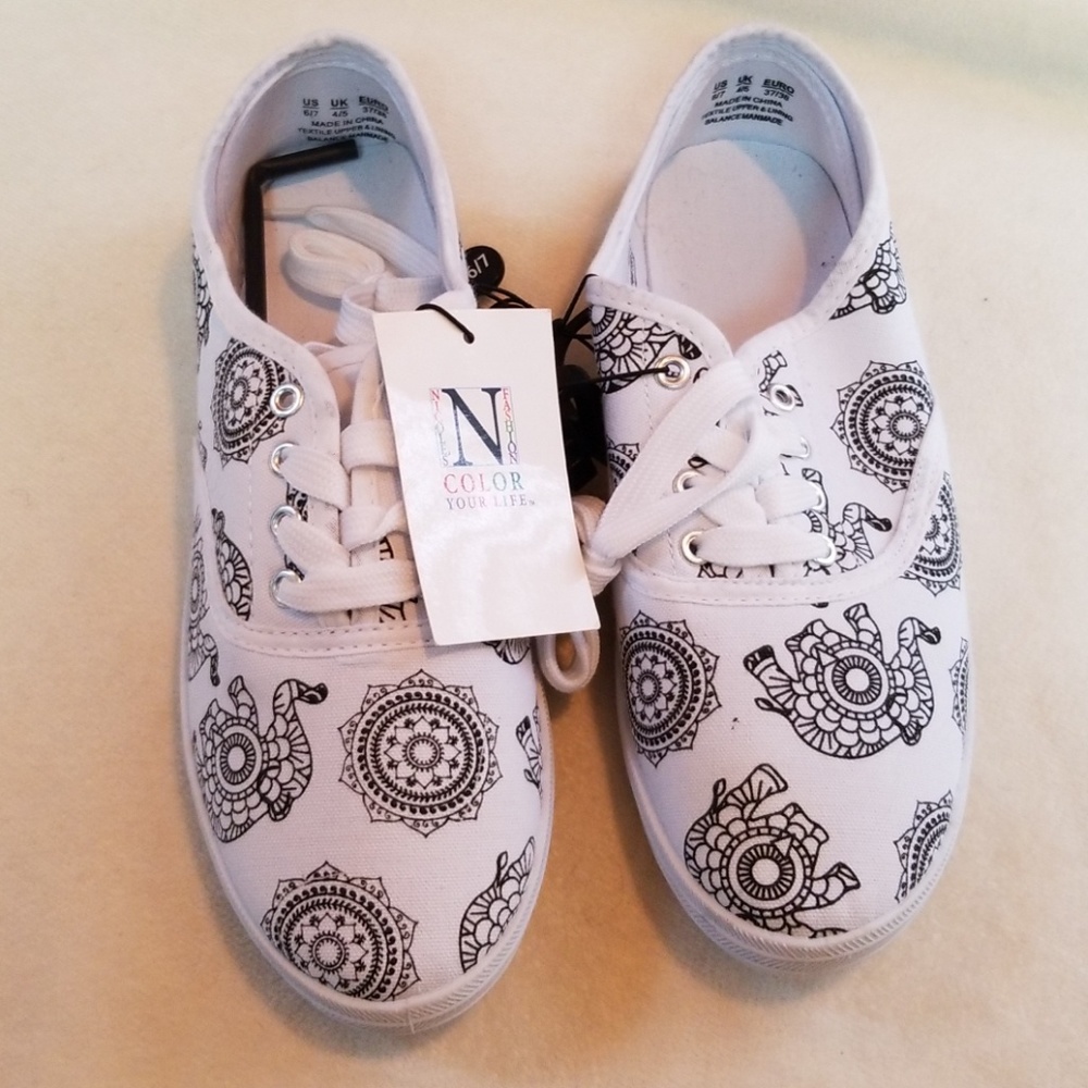 Color Your Life Elephant sneakers